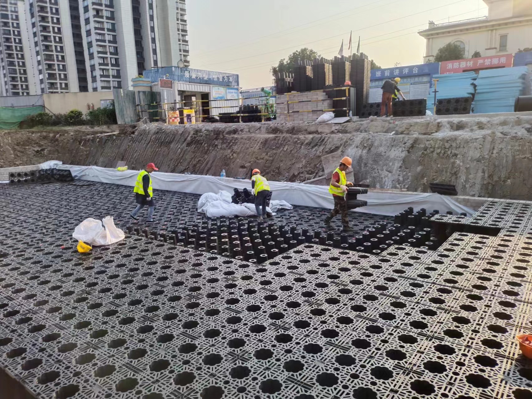 1699496943101305.jpg 4.jpg